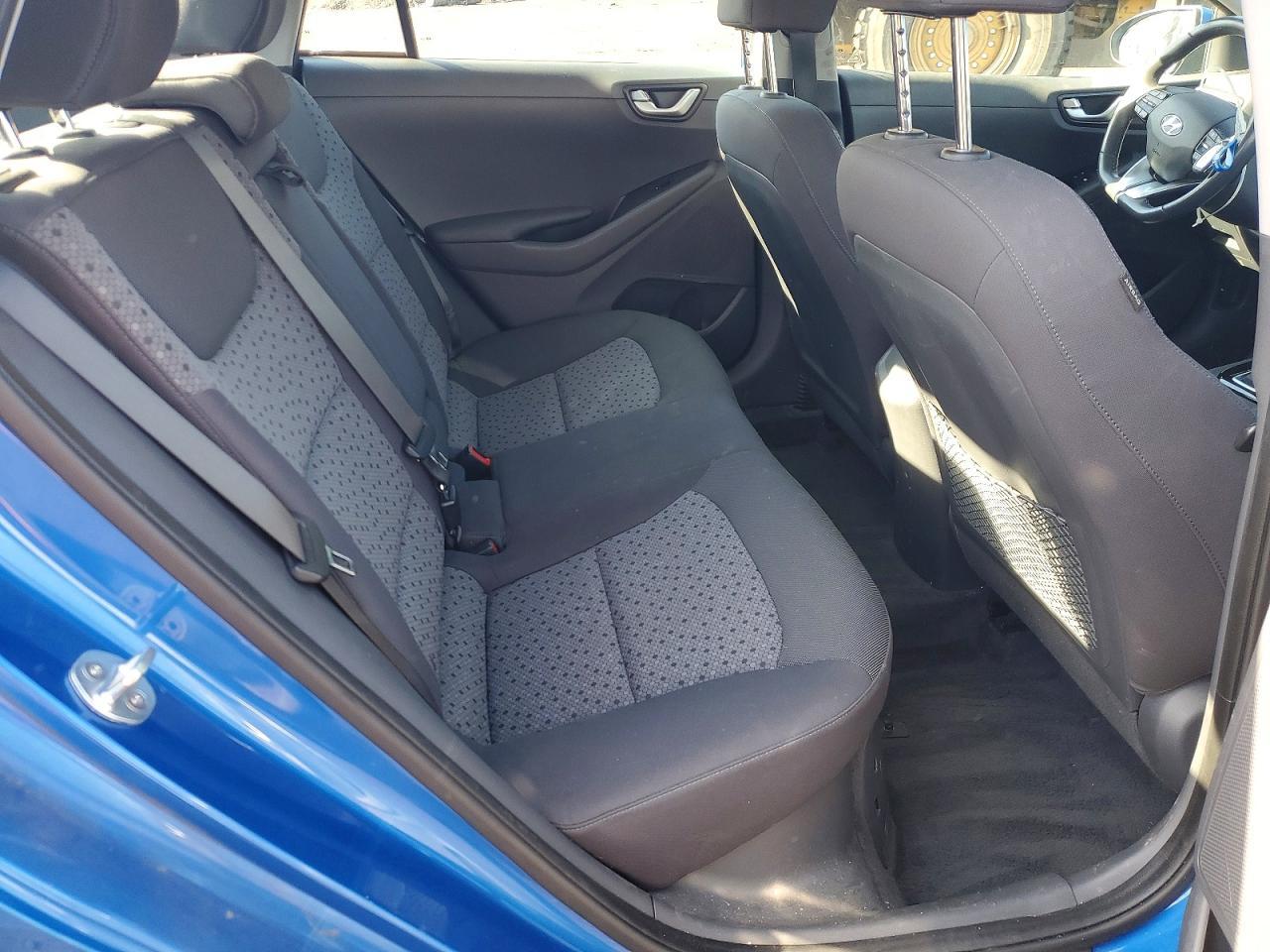 2017 HYUNDAI Ioniq