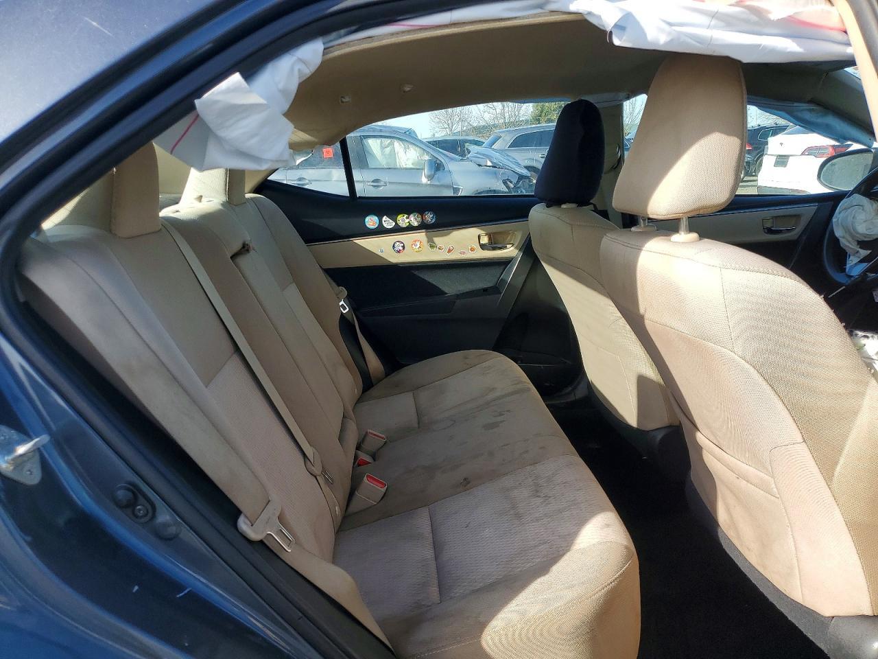 2015 TOYOTA COROLLA