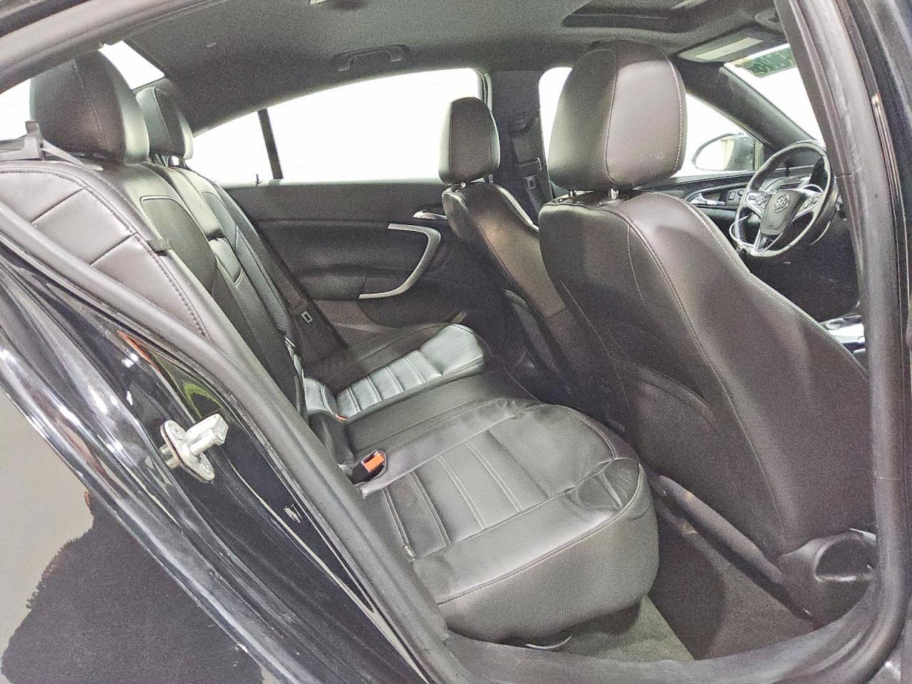 2017 BUICK Regal