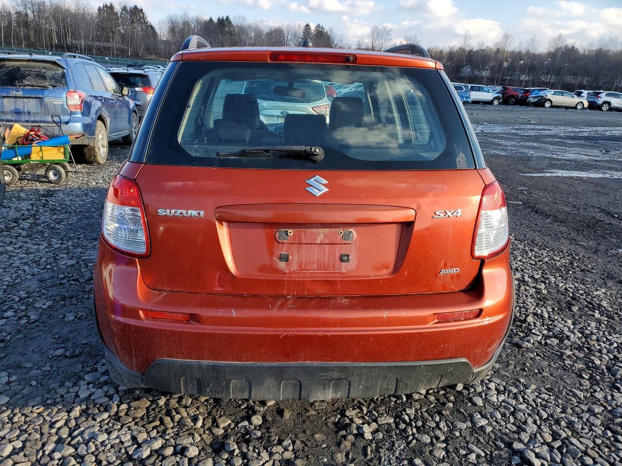 2012 SUZUKI SX4
