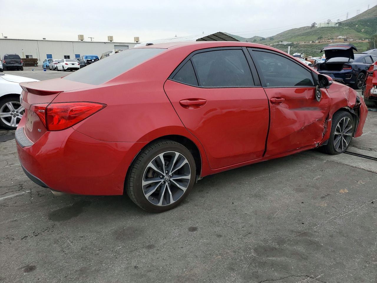 2017 TOYOTA COROLLA