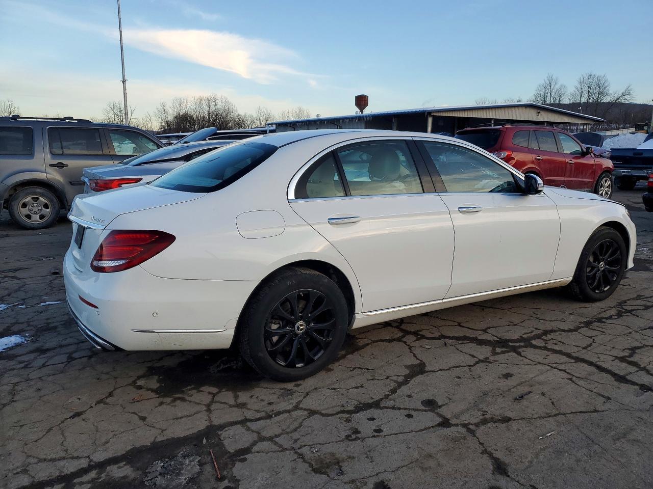 2020 MERCEDES-BENZ E-Class