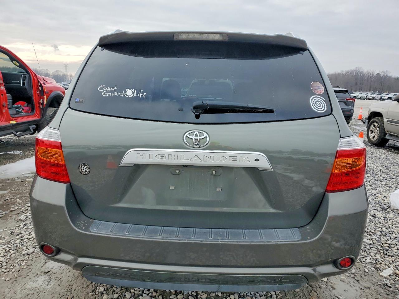 2010 TOYOTA HIGHLANDER