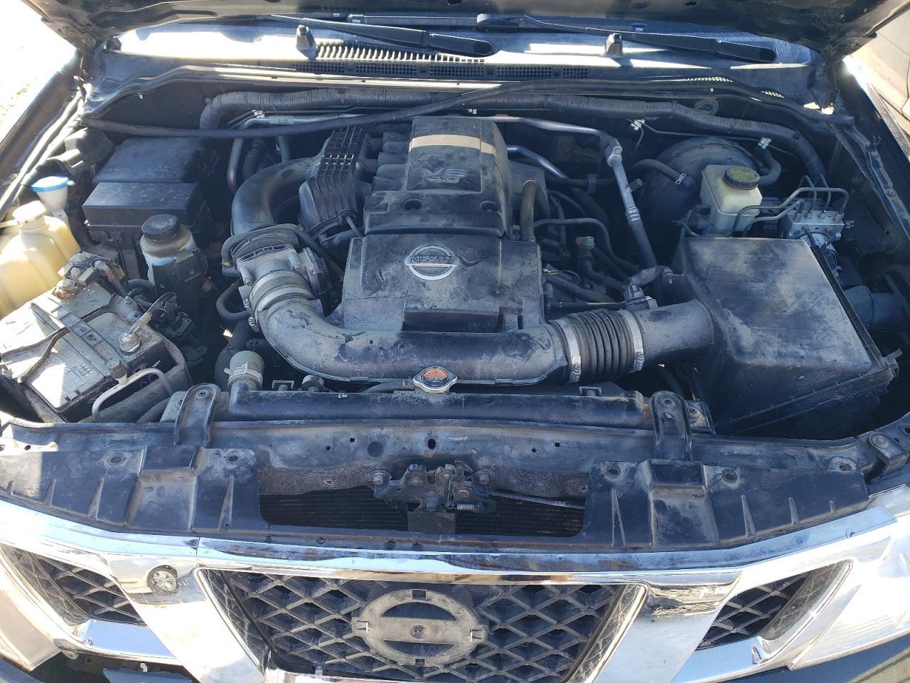 2015 NISSAN Frontier