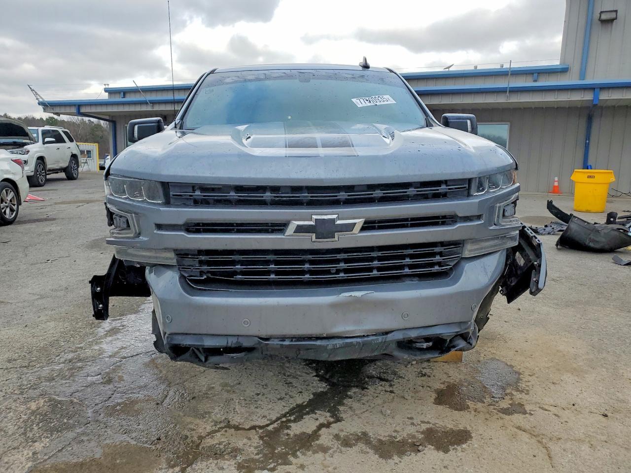 2021 CHEVROLET Silverado