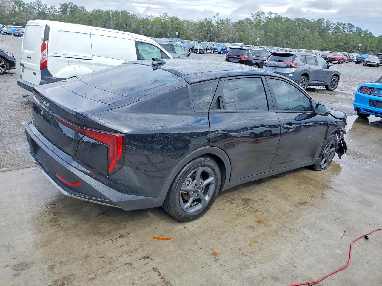 2025 KIA K4