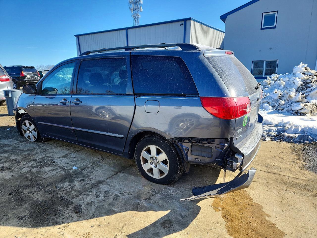 2006 TOYOTA SIENNA