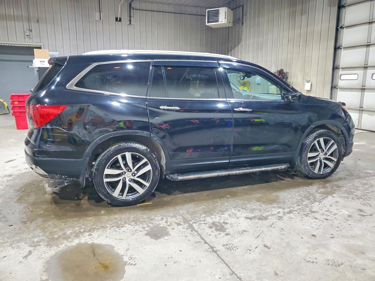 2017 HONDA PILOT