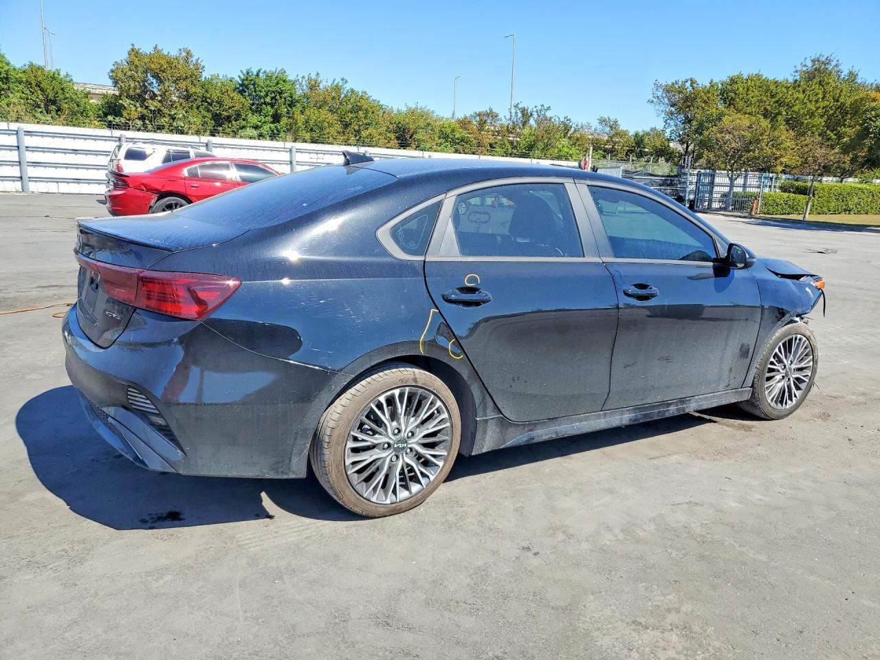 2024 KIA FORTE