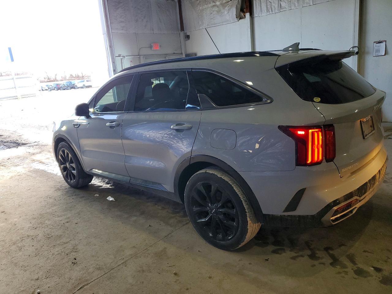 2023 KIA SORENTO