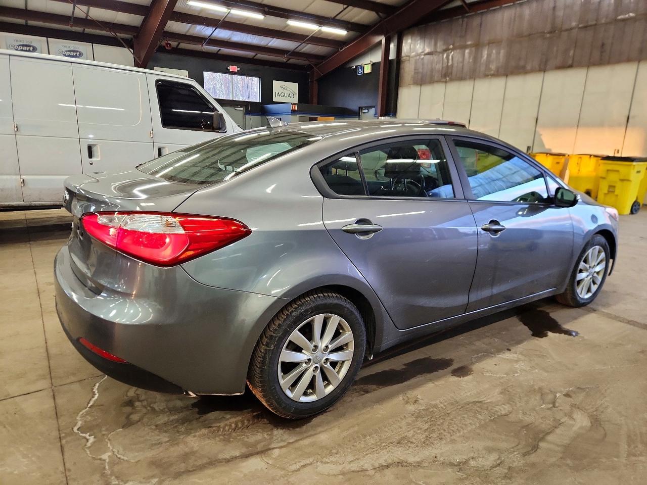 2016 KIA FORTE