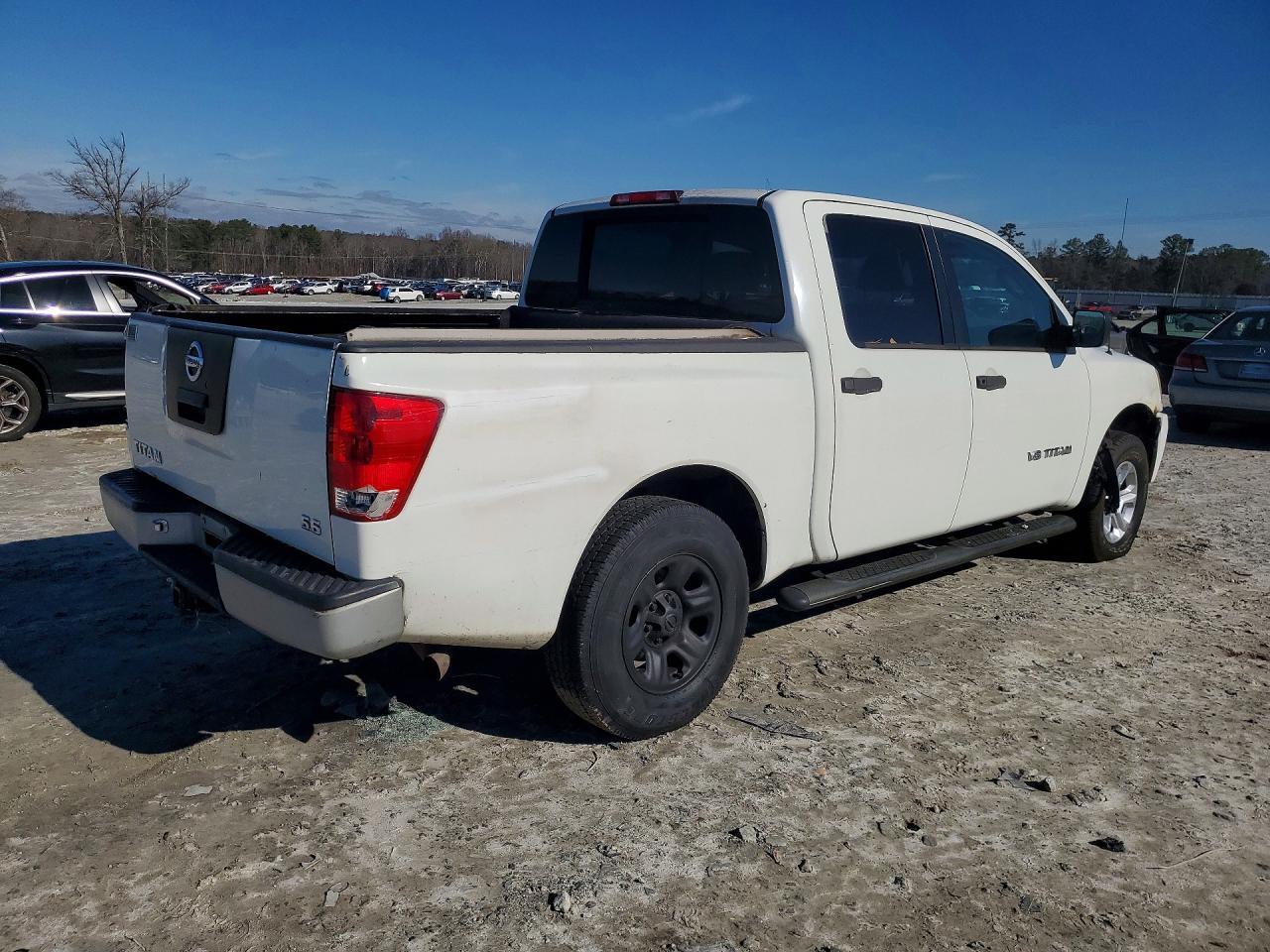 2006 NISSAN Titan