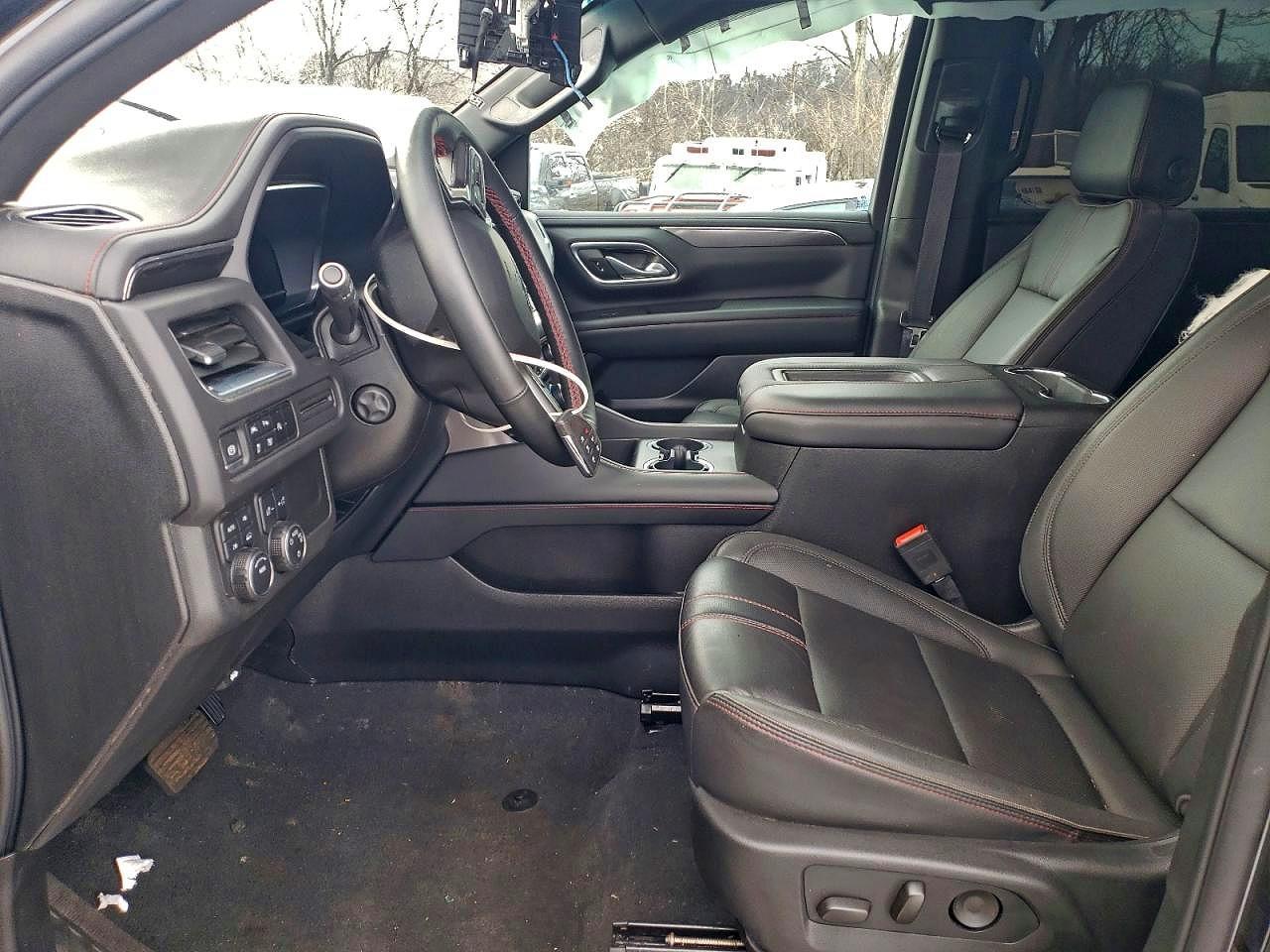 2023 CHEVROLET Suburban