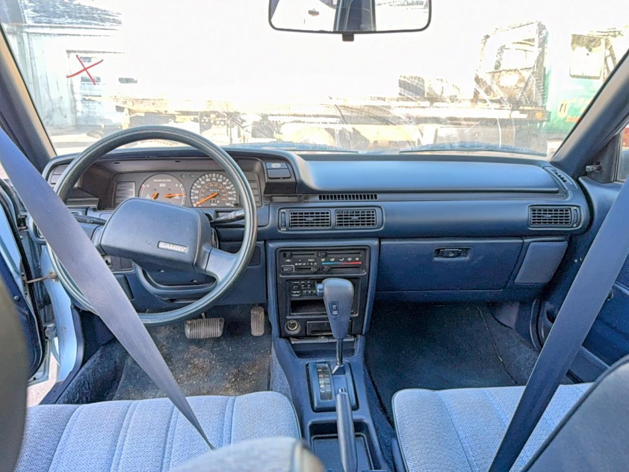 1990 TOYOTA