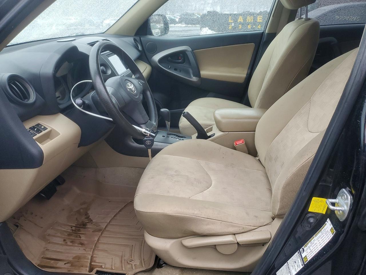 2011 TOYOTA RAV4