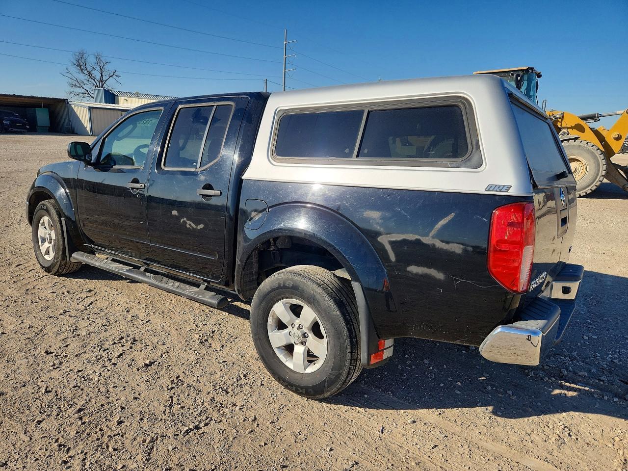 2011 NISSAN Frontier