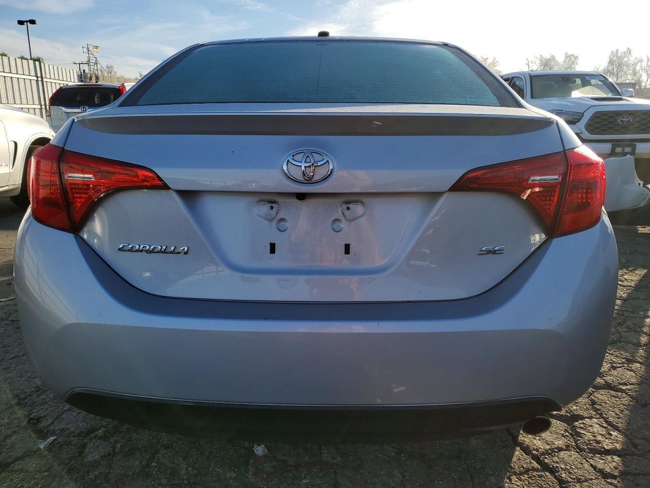 2017 TOYOTA COROLLA