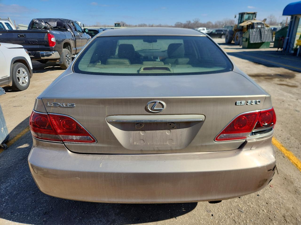 2005 LEXUS ES 330