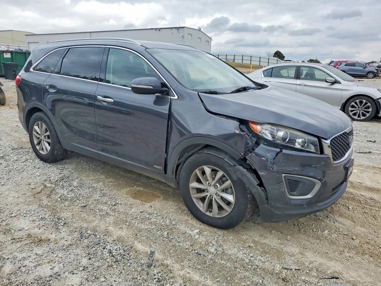 2016 KIA SORENTO
