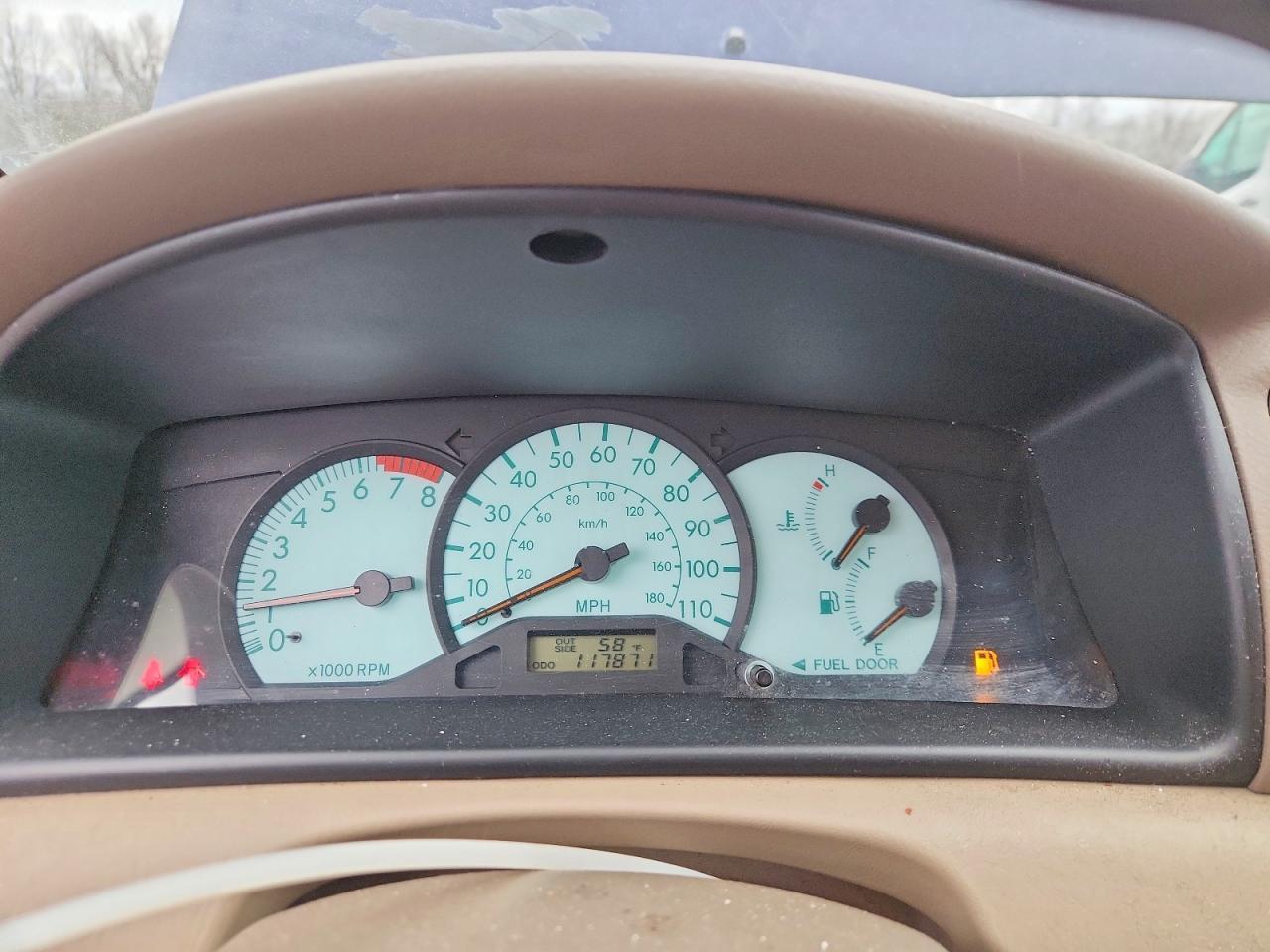 2003 TOYOTA COROLLA