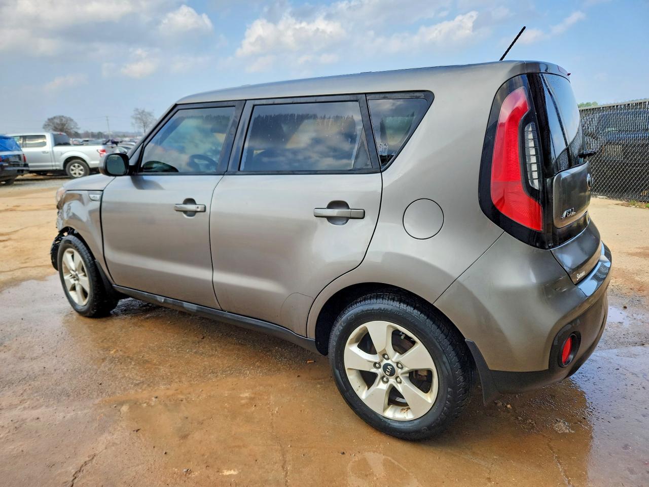 2017 KIA SOUL