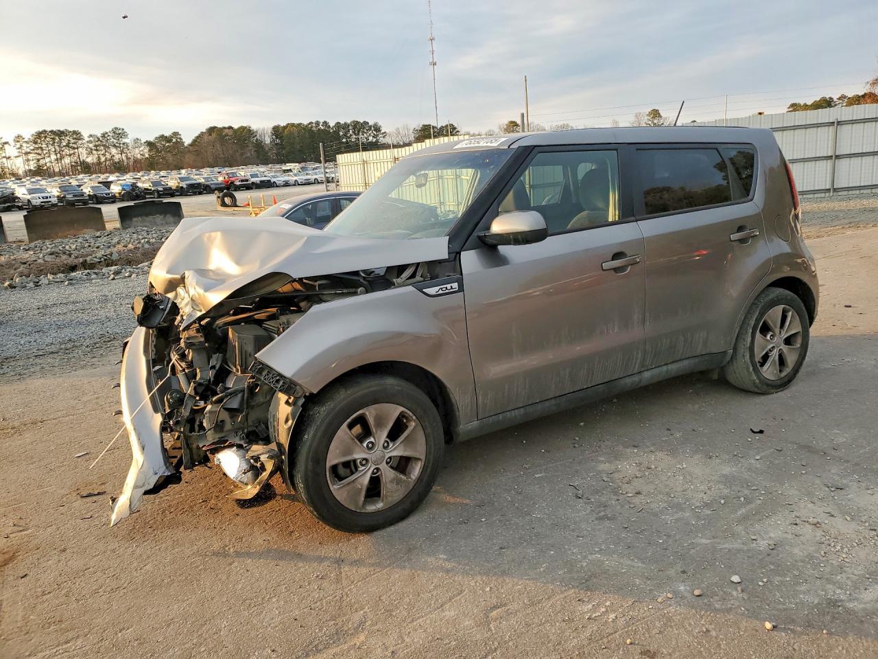 2015 KIA SOUL