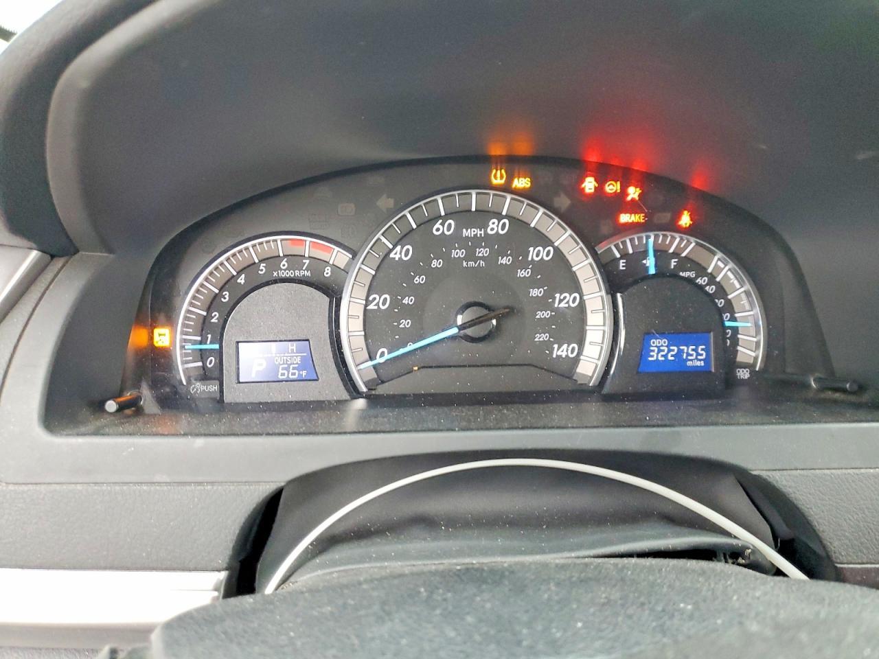 2013 TOYOTA CAMRY