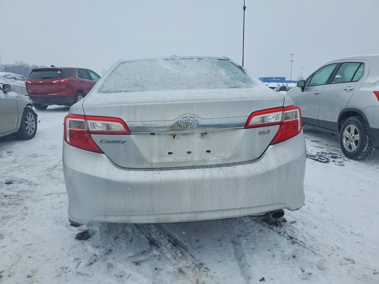 2014 TOYOTA CAMRY