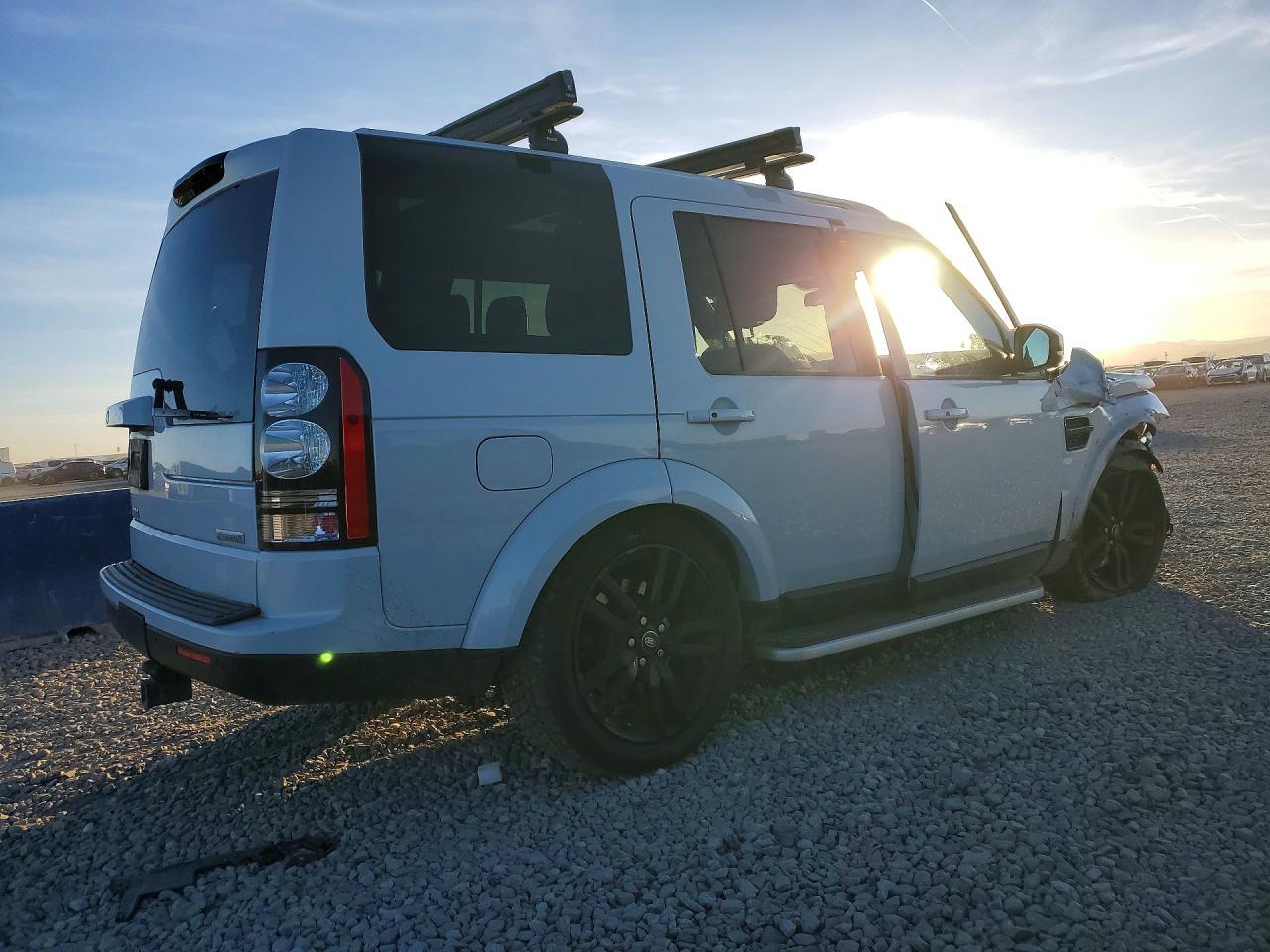2016 LAND ROVER LR4