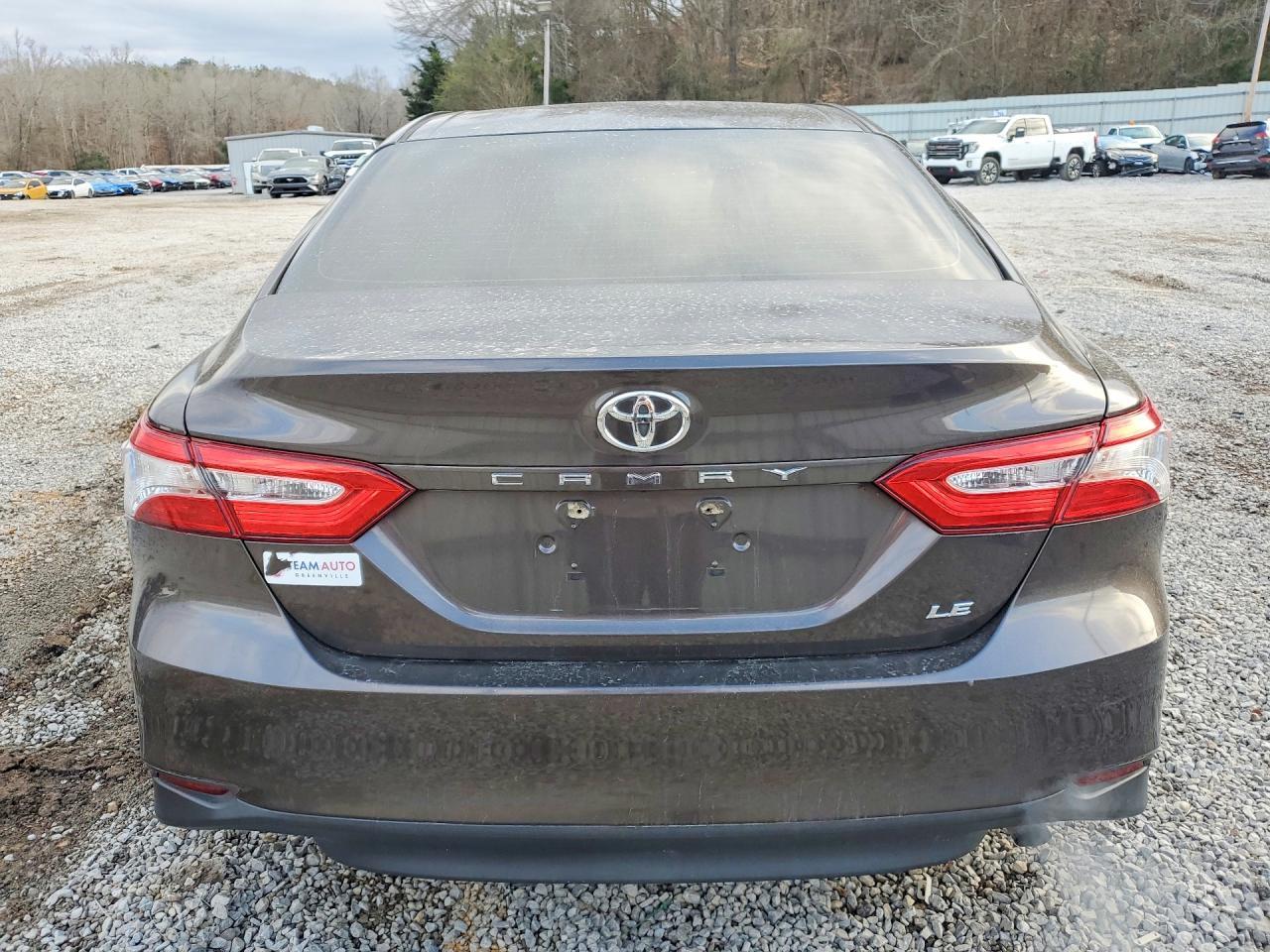 2018 TOYOTA CAMRY