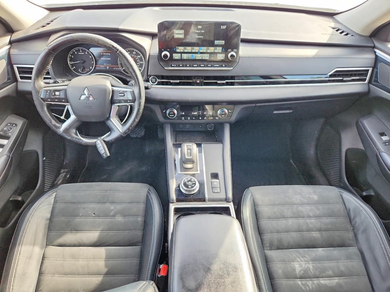 2022 MITSUBISHI outlander