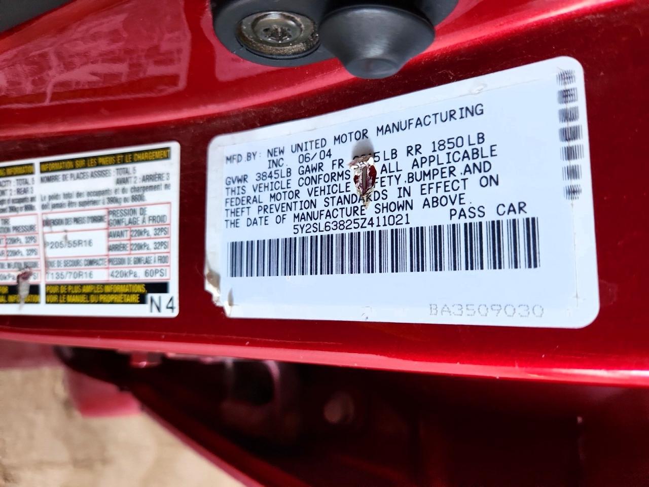 2005 PONTIAC VIBE