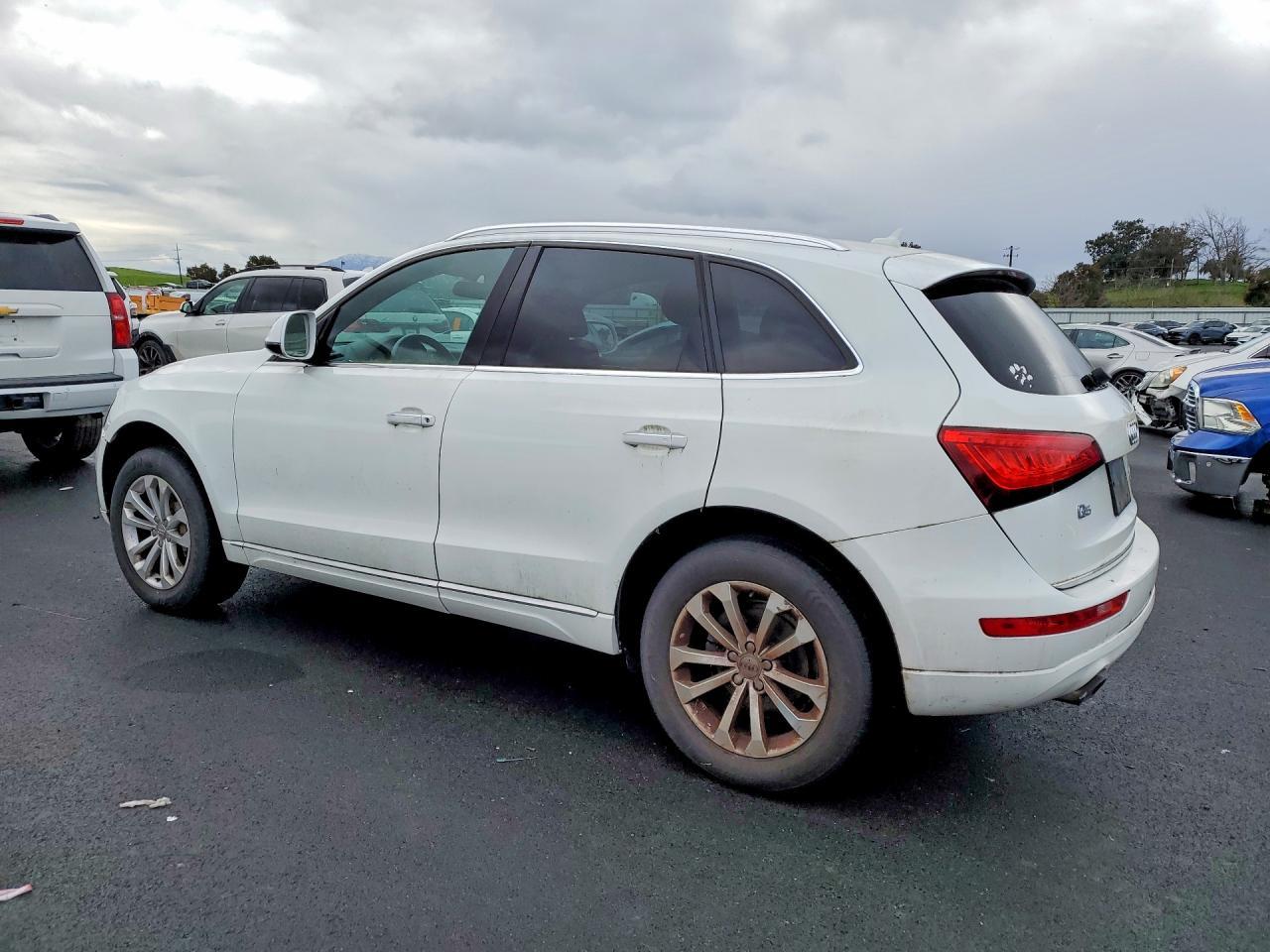 2015 AUDI Q5