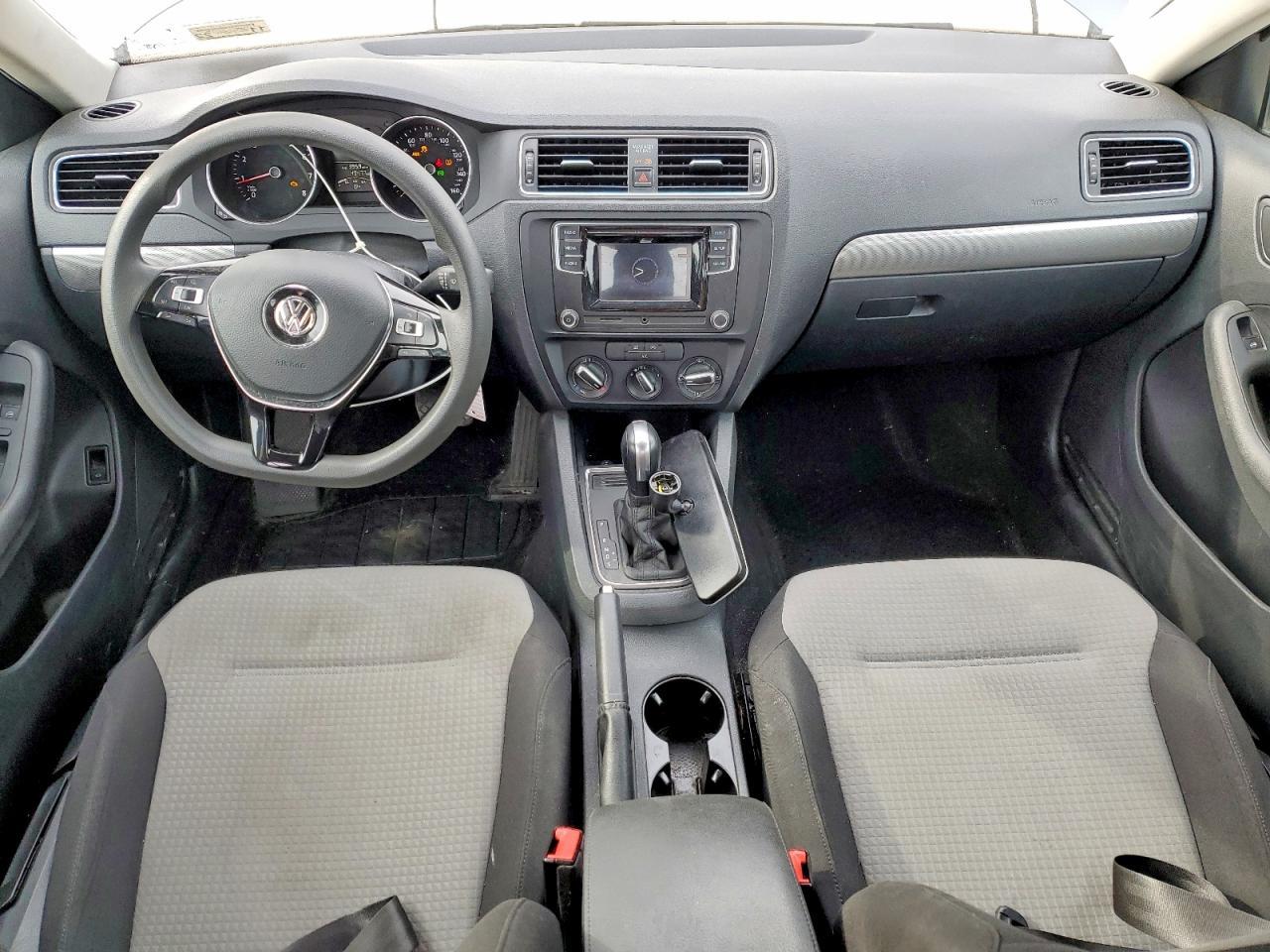 2017 VOLKSWAGEN JETTA