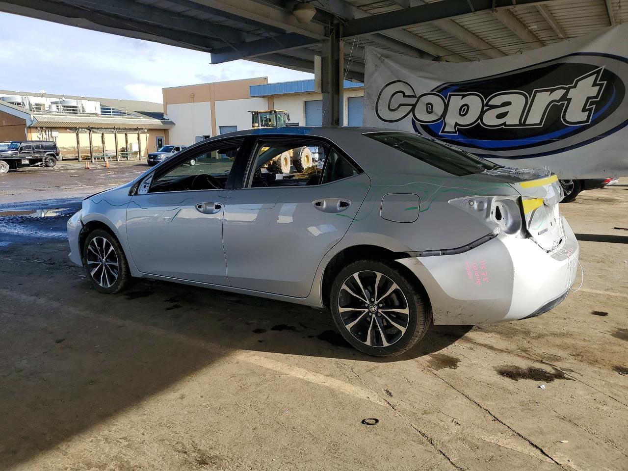 2018 TOYOTA COROLLA