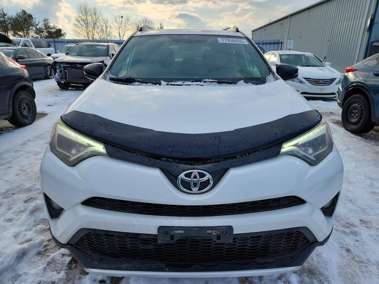2016 TOYOTA RAV4