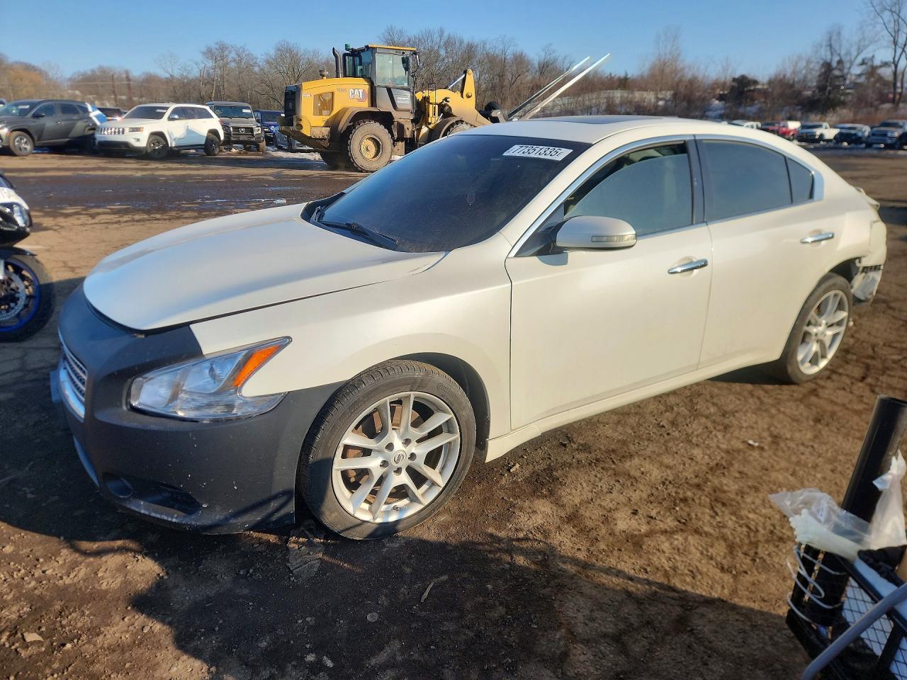 2010 NISSAN Maxima