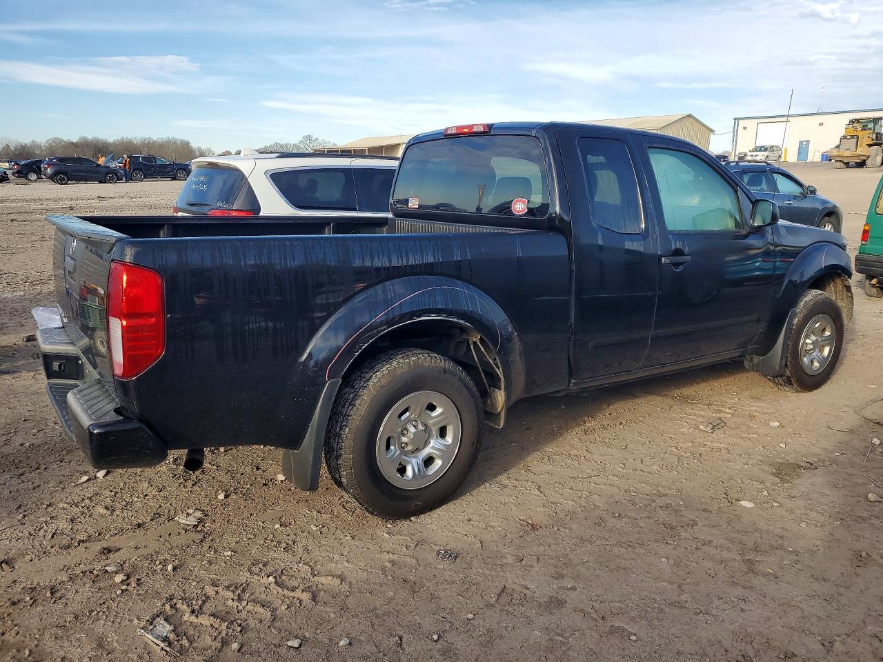 2017 NISSAN Frontier