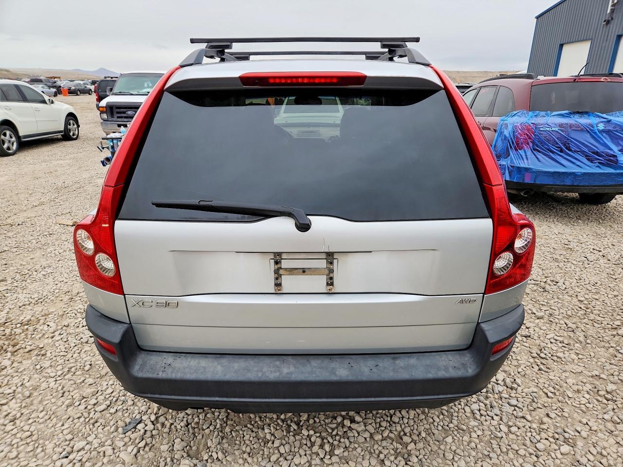 2004 VOLVO XC90