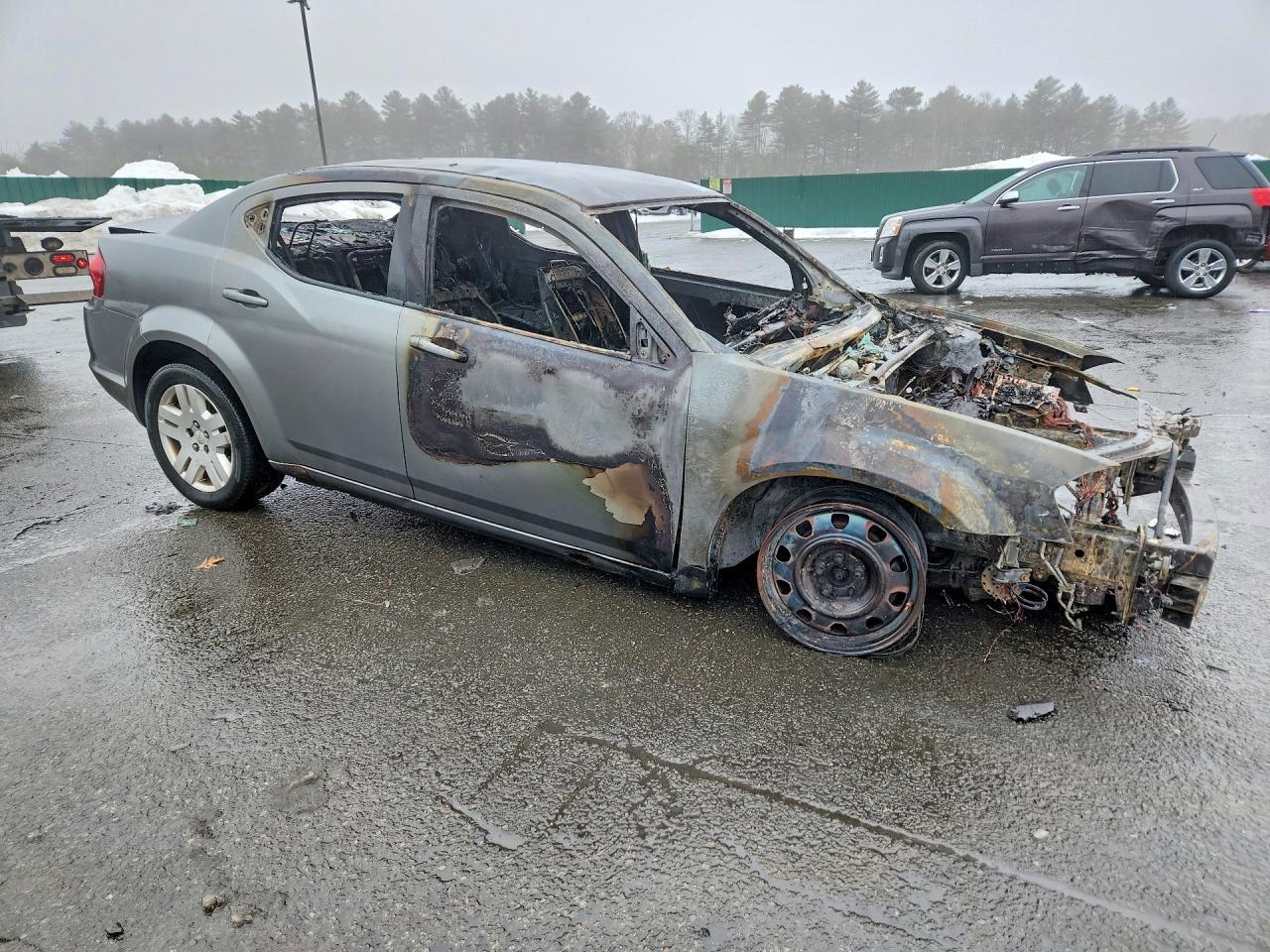 2012 DODGE Avenger