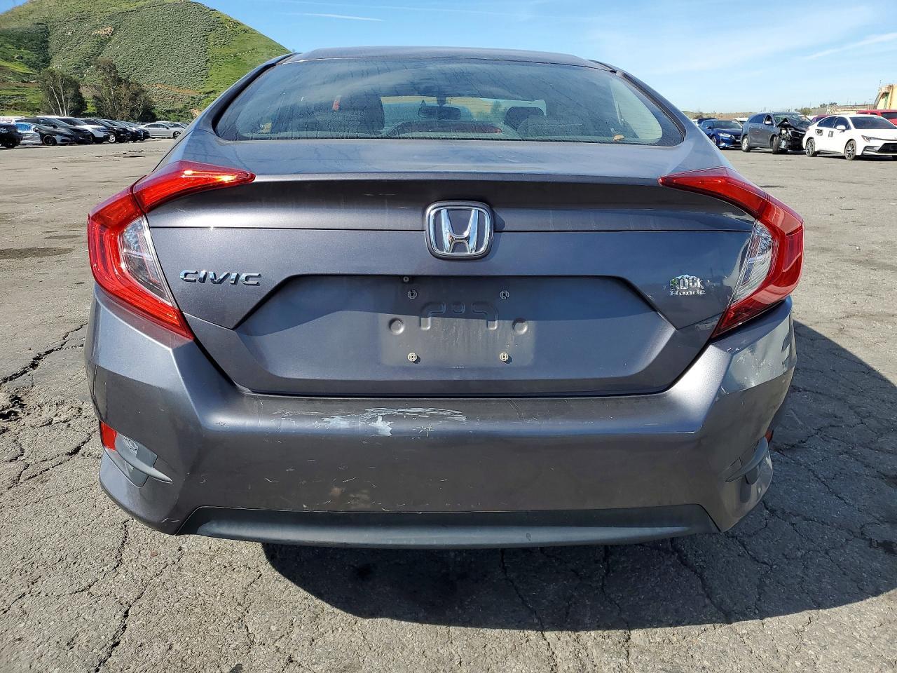2016 HONDA CIVIC
