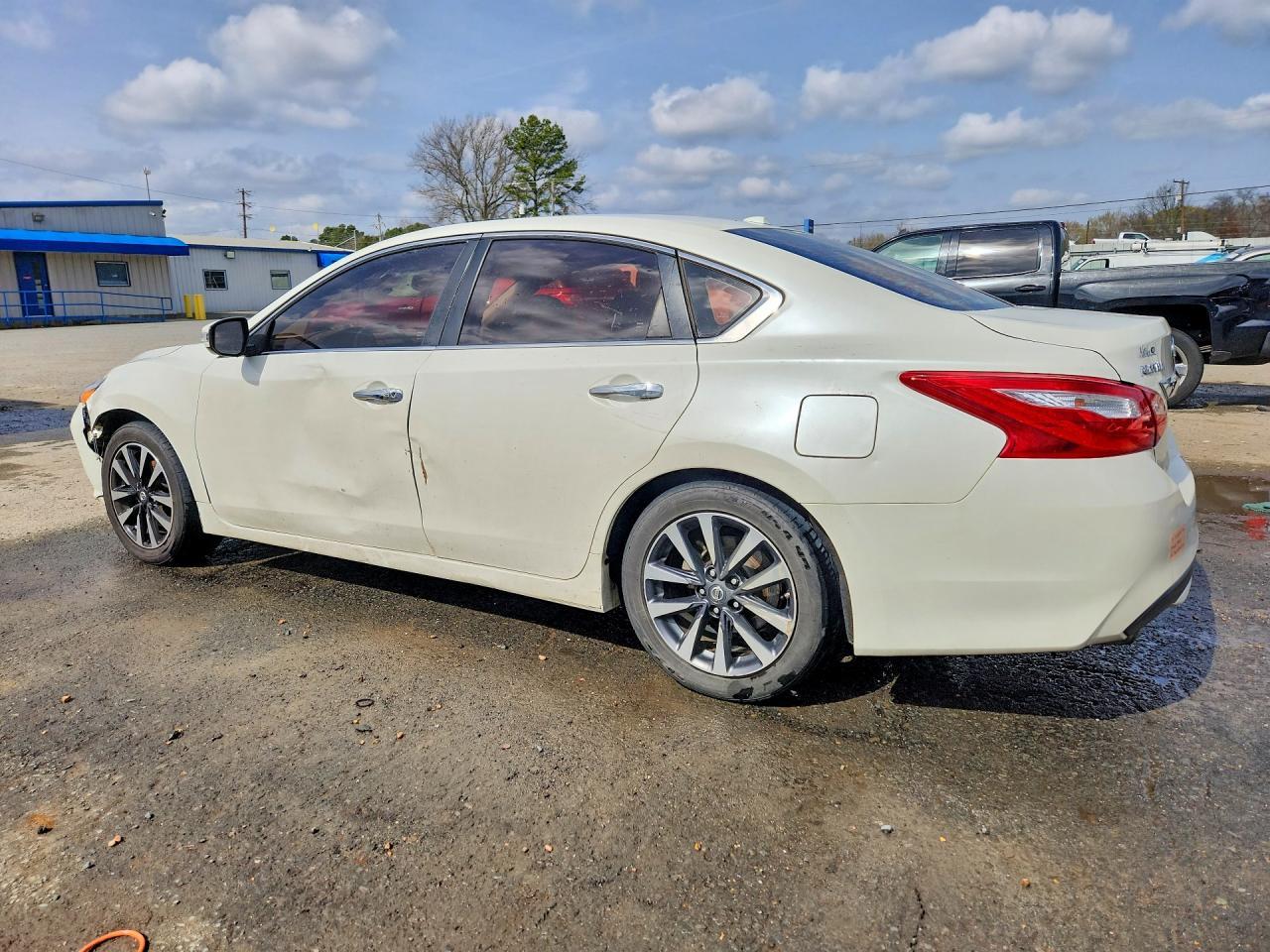 2016 NISSAN ALTIMA