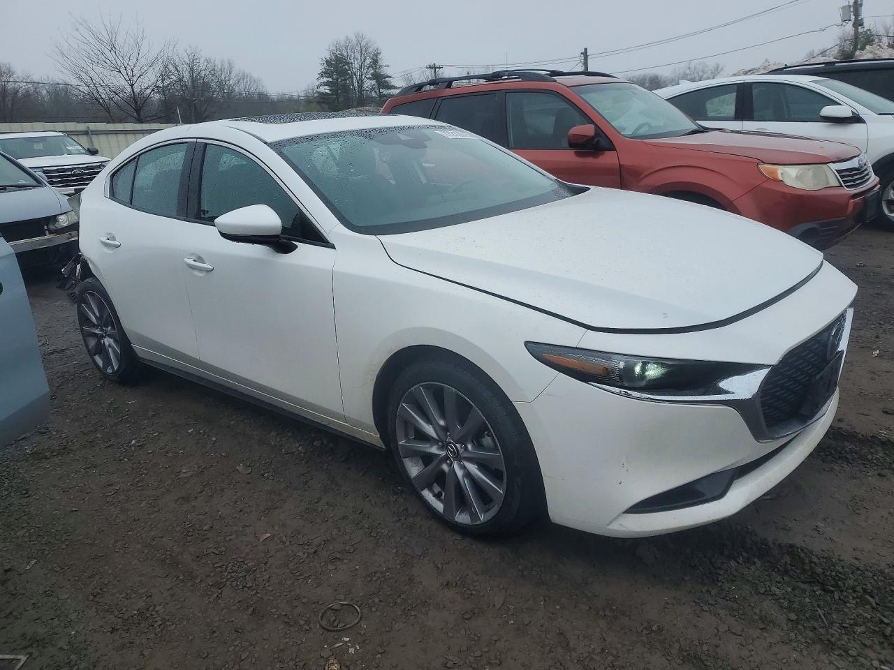 2019 MAZDA 3