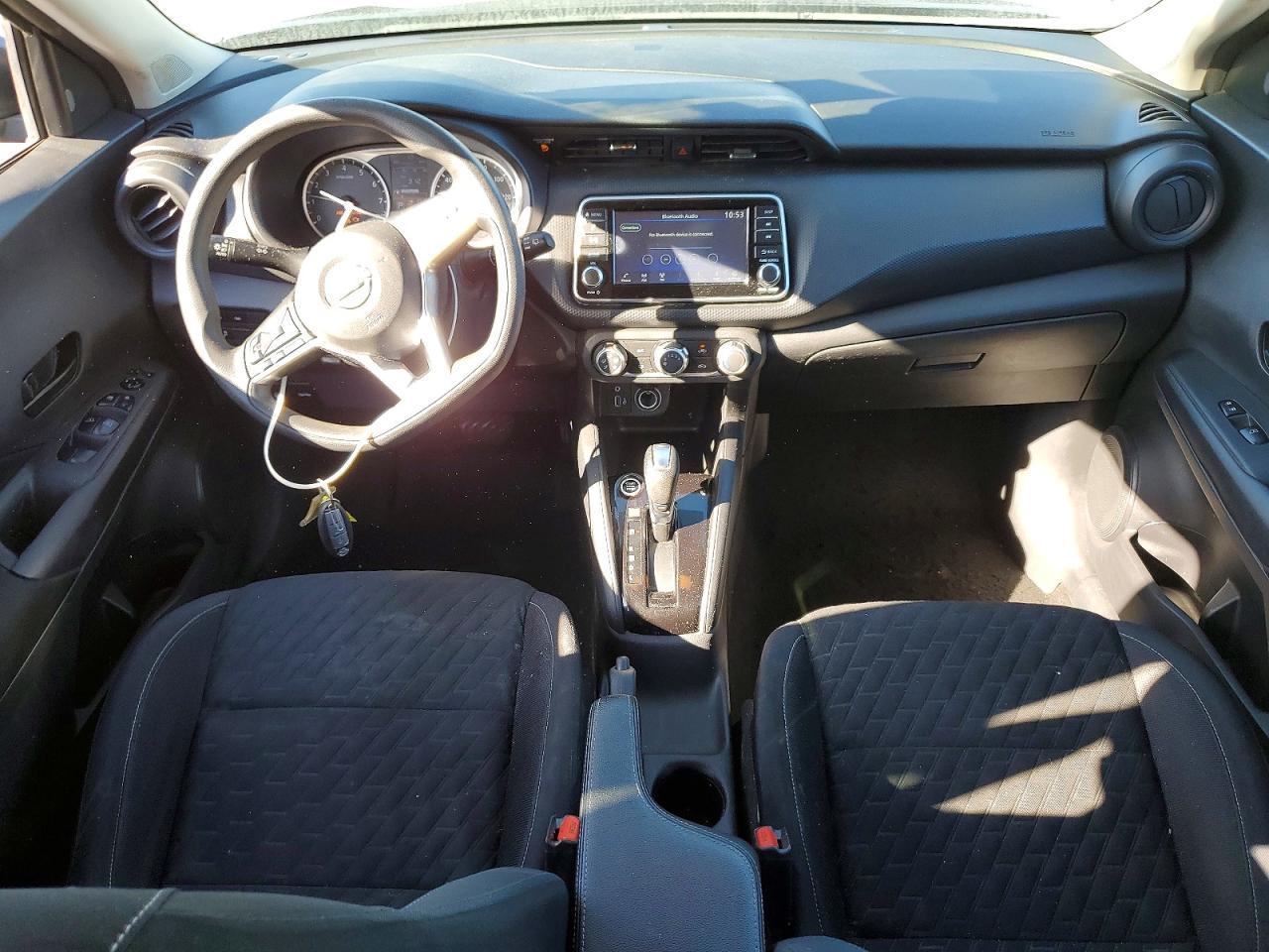 2022 NISSAN KICKS