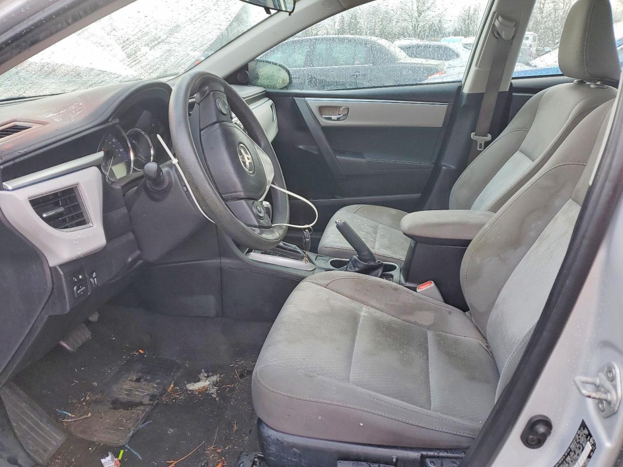 2016 TOYOTA COROLLA