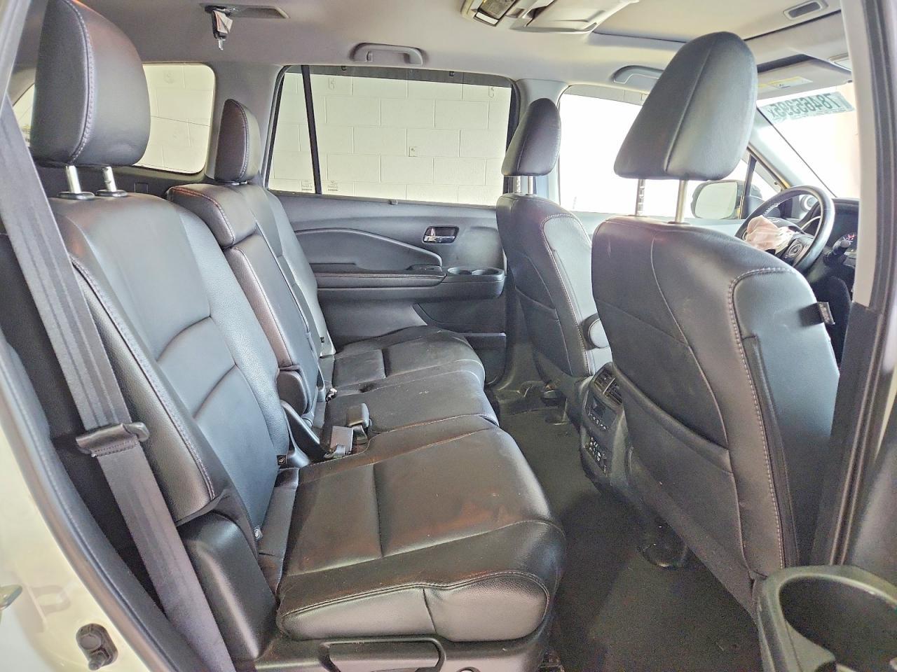2017 HONDA PILOT