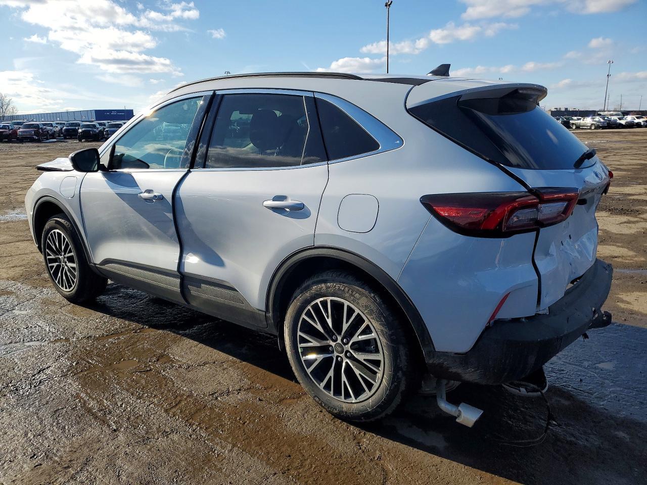 2026 FORD ESCAPE