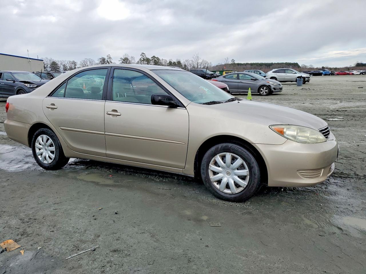 2005 TOYOTA CAMRY