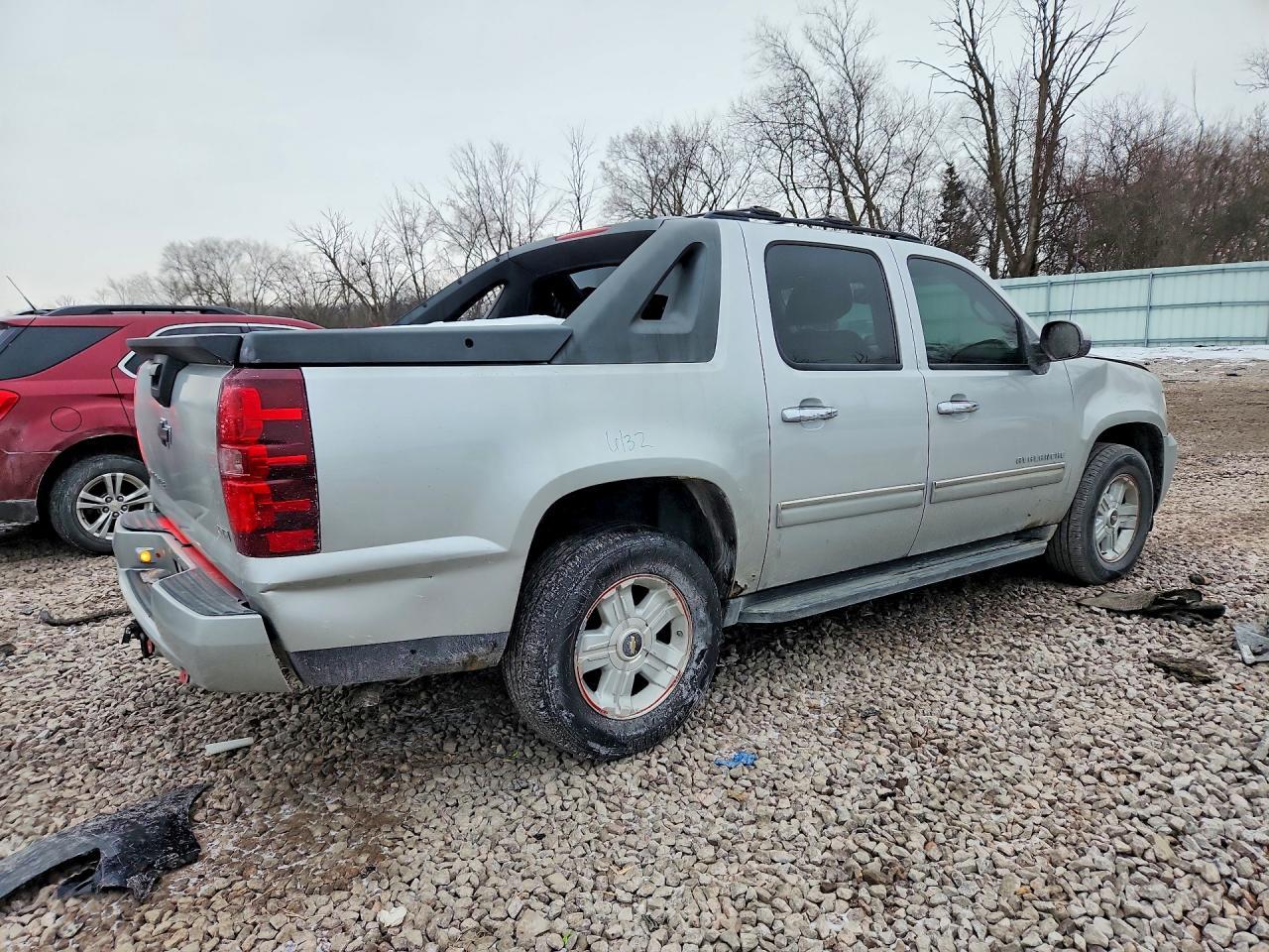 2011 CHEVROLET Avalanche