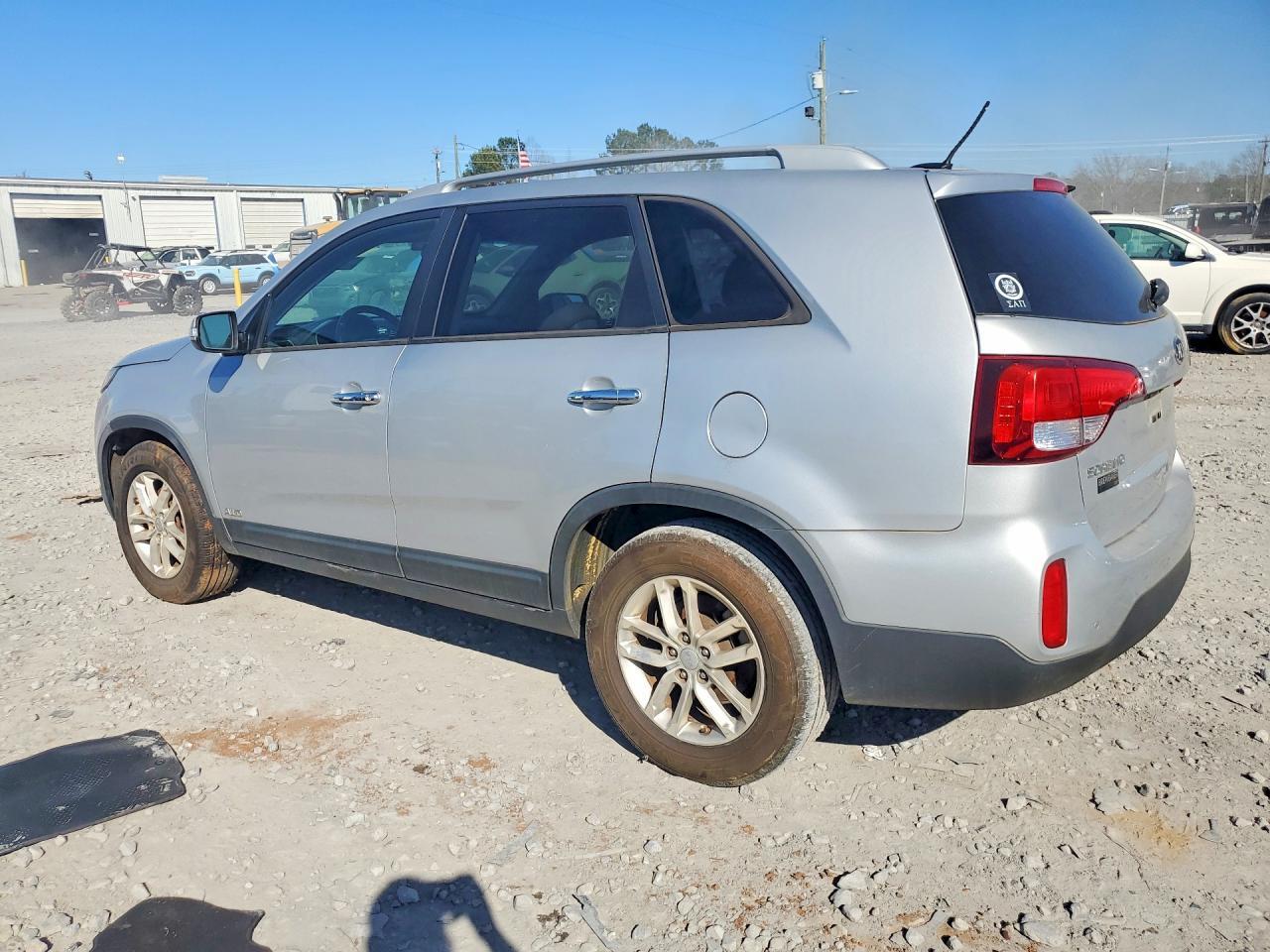 2015 KIA SORENTO